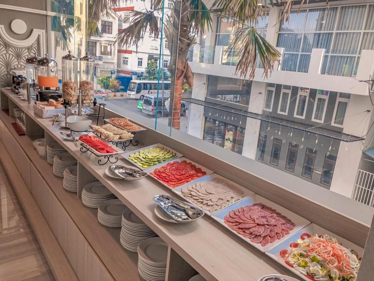 Holiday 2 Hotel Кан То Екстериор снимка
