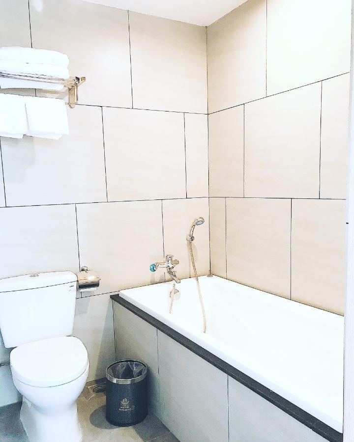Holiday 2 Hotel Кан То Екстериор снимка