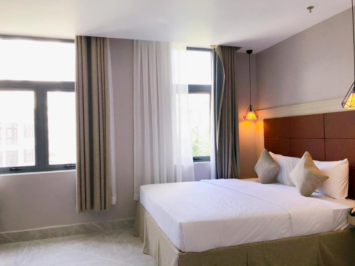 Holiday 2 Hotel Кан То Екстериор снимка
