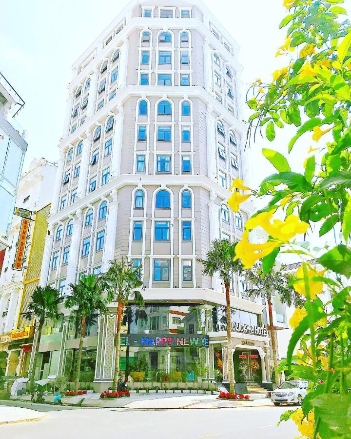 Holiday 2 Hotel Кан То Екстериор снимка