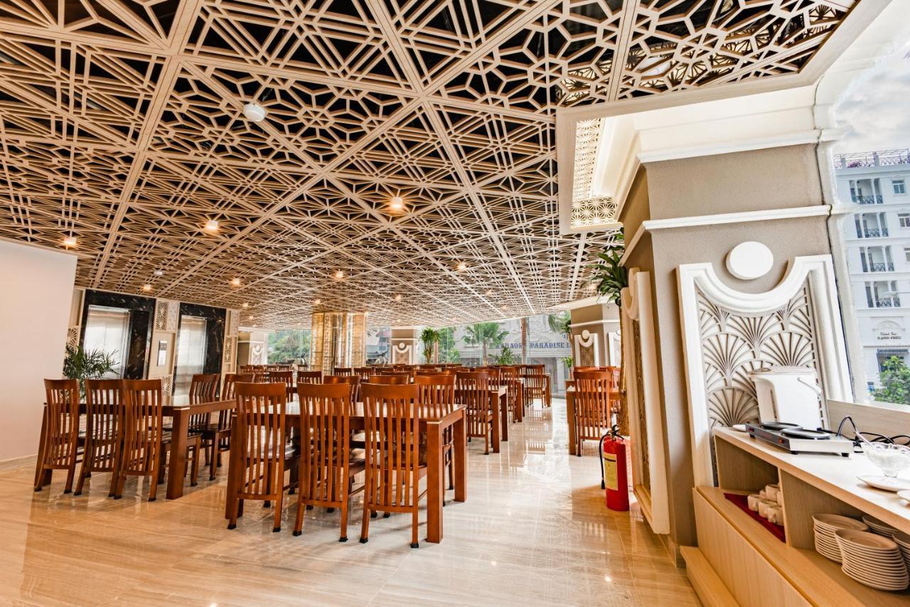 Holiday 2 Hotel Кан То Екстериор снимка